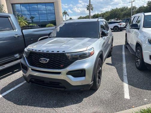 2020 Ford Explorer ST