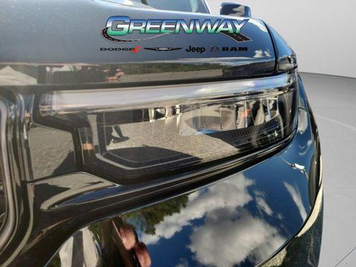 2025 Jeep Grand Cherokee L Summit Reserve