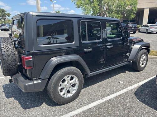 2021 Jeep Wrangler Unlimited Islander 4x4