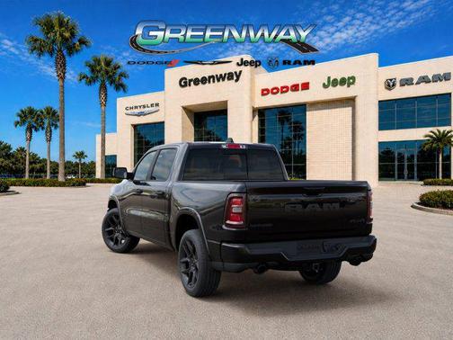 Diamond Black Crystal Pearlcoat 2026 RAM 1500 Laramie