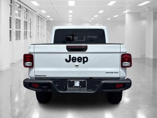 2025 Jeep Gladiator High Tide