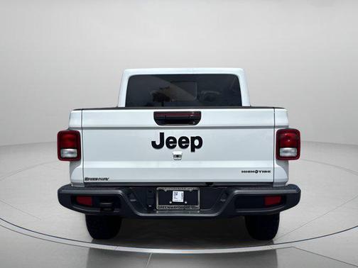 2025 Jeep Gladiator High Tide