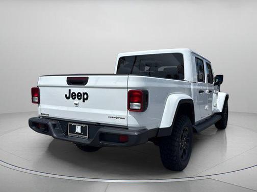 2025 Jeep Gladiator High Tide