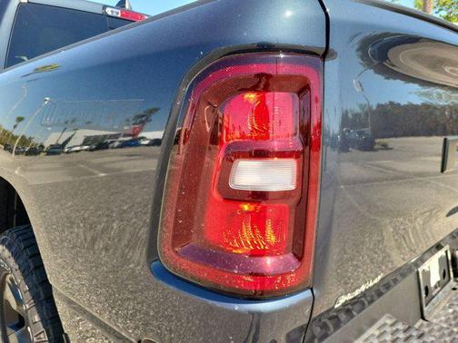 2025 RAM 1500 Warlock Crew Cab 4x4 5'7' Box