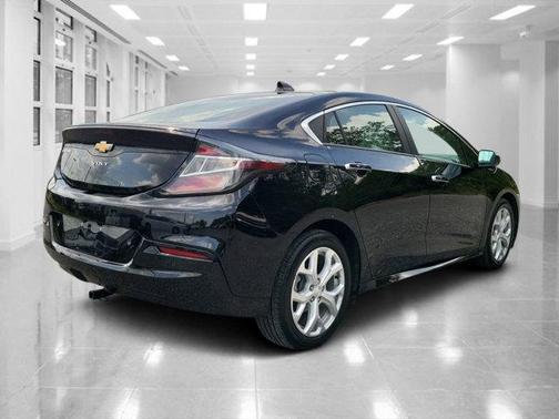 2018 Chevrolet Volt Premier