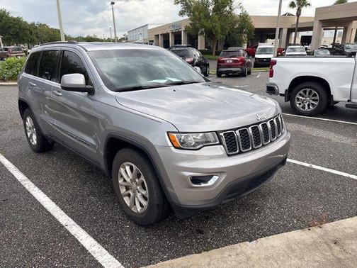 2021 Jeep Grand Cherokee Laredo