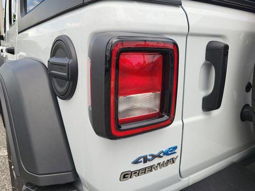 2025 Jeep Wrangler 4xe Sport S