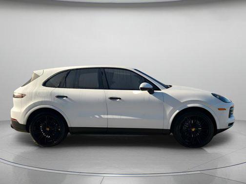 2019 Porsche Cayenne Cayenne