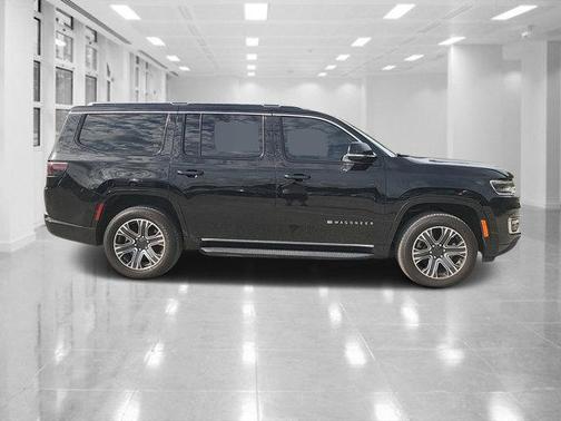 2023 Jeep Wagoneer Series I 4x4