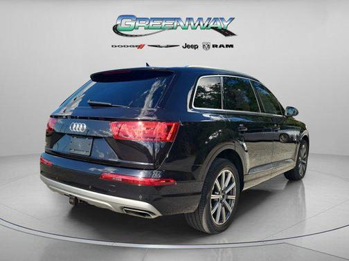 2019 Audi Q7 55 Premium Plus