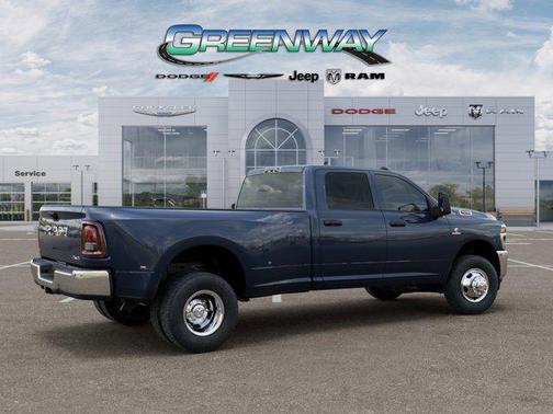 2026 RAM 3500 Tradesman Crew Cab 4x4 8' Box