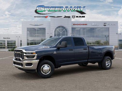 2026 RAM 3500 Tradesman Crew Cab 4x4 8' Box