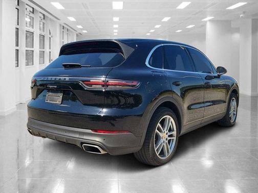 2019 Porsche Cayenne Base