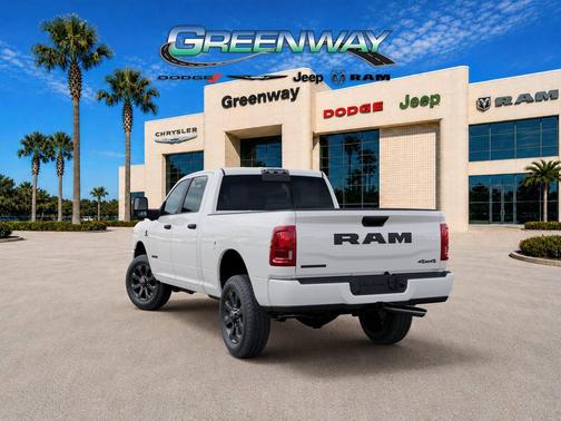 Bright White Clearcoat 2026 RAM 2500 Big Horn Crew Cab 4x4 6'4' Box