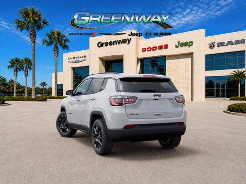 Bright White Clearcoat 2026 Jeep Compass Latitude