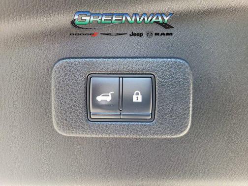 2021 Nissan Armada Platinum 2WD