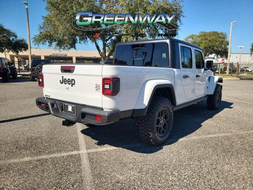 2026 Jeep Gladiator Willys 4x4