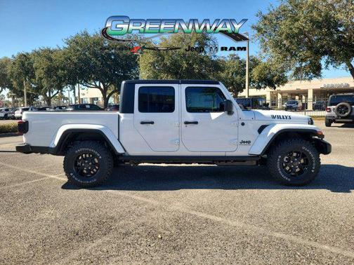 2026 Jeep Gladiator Willys 4x4