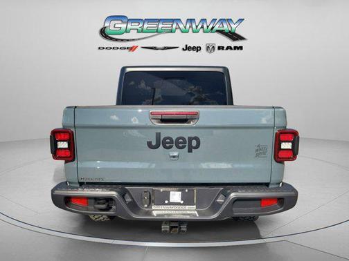2026 Jeep Gladiator Willys 4x4