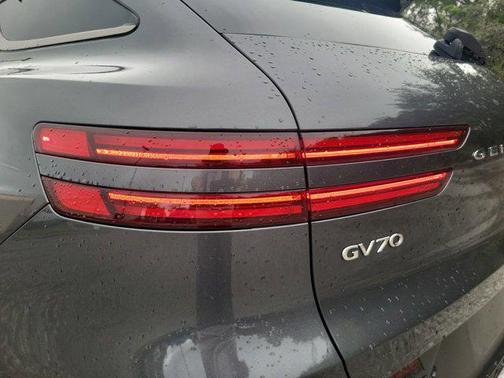 2023 Genesis GV70 3.5T AWD Sport