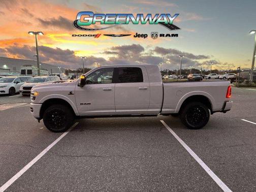2026 RAM 2500 Limited Mega Cab 4x4 6'4' Box