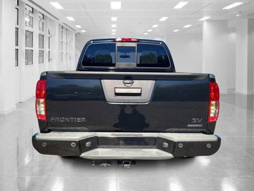 2021 Nissan Frontier SV