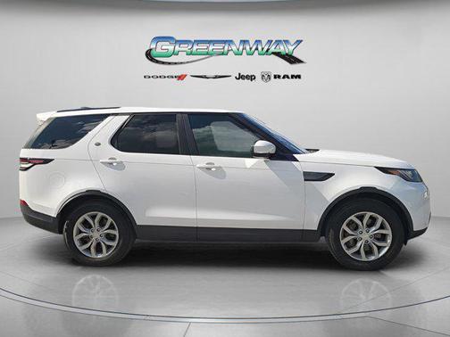 2018 Land Rover Discovery SE