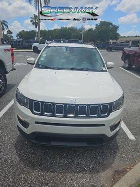 White Clearcoat 2018 Jeep Compass Latitude