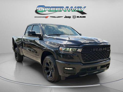 Diamond Black Crystal Pearlcoat 2025 RAM 1500 Big Horn/Lone Star