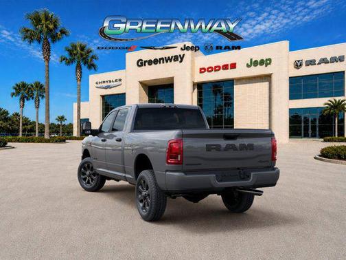 Ceramic Gray Clearcoat 2026 RAM 3500 Big Horn Crew Cab 4x4 6'4' Box