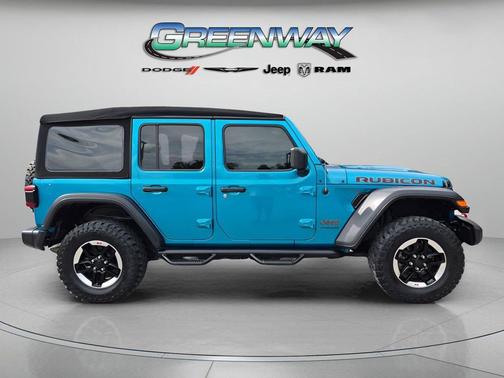 Bikini Pearlcoat 2020 Jeep Wrangler Unlimited Rubicon