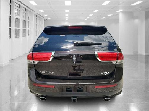 2013 Lincoln MKX Base
