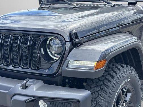 2025 Jeep Gladiator Willys