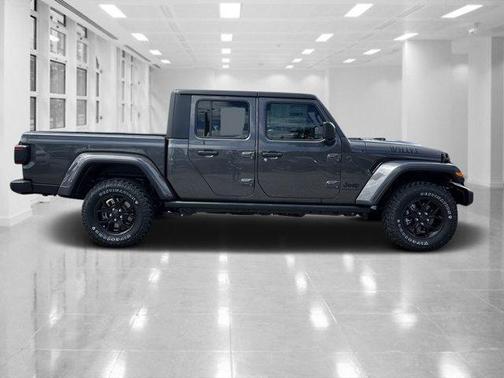 2025 Jeep Gladiator Willys