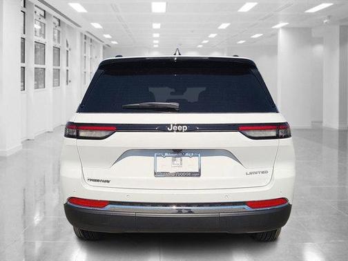 2025 Jeep Grand Cherokee Limited X