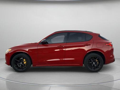2020 Alfa Romeo Stelvio Sport
