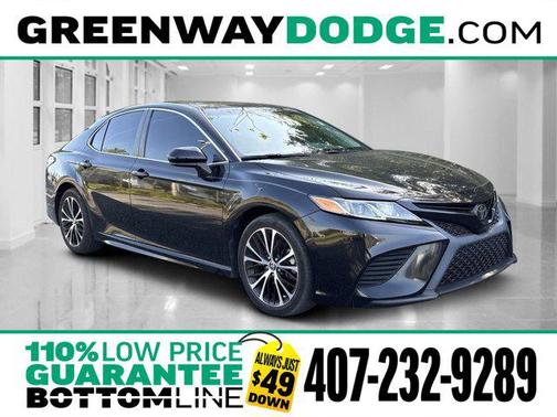2020 Toyota Camry SE