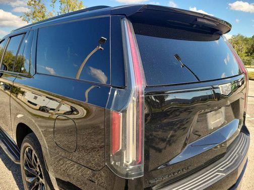 2021 Cadillac Escalade ESV Sport