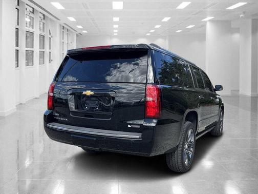 2018 Chevrolet Suburban Premier