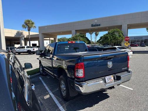 2024 RAM 2500 Tradesman Crew Cab 4x4 6'4' Box