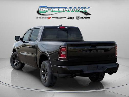 Diamond Black Crystal Pearlcoat 2026 RAM 1500 Big Horn/Lone Star