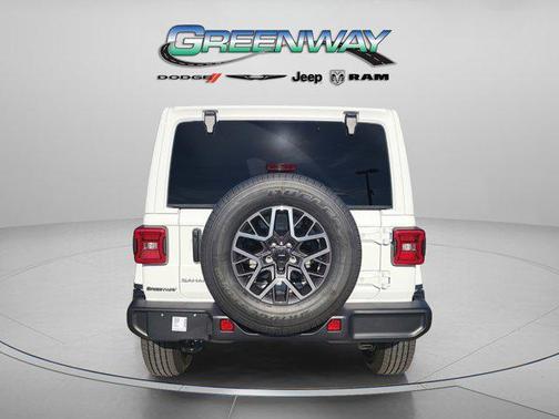 2026 Jeep Wrangler 4-Door Sahara 4x4