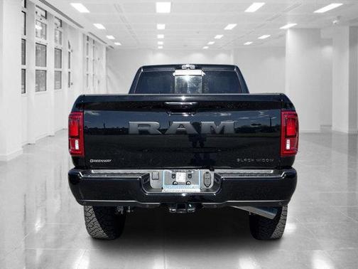 2025 RAM 2500 Laramie Crew Cab 4x4 6'4' Box