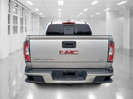 2017 GMC Canyon SLT