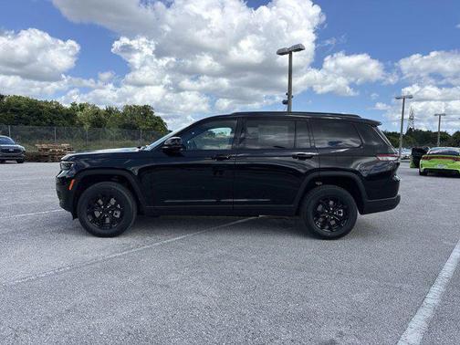 2025 Jeep Grand Cherokee L Altitude
