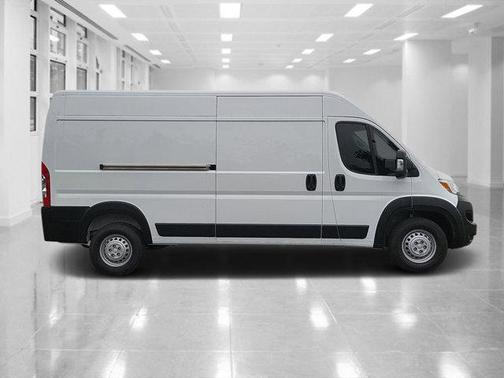 2025 RAM ProMaster 2500 Tradesman