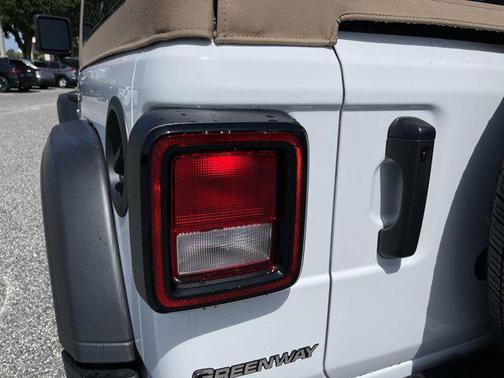 2022 Jeep Wrangler Sport S