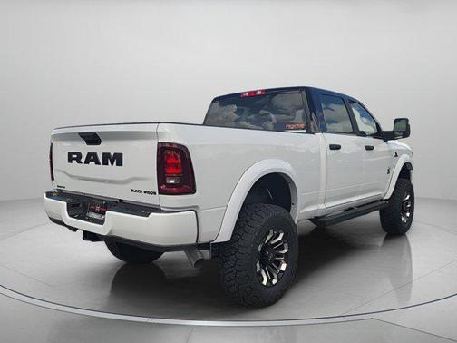 2025 RAM 2500 Big Horn Crew Cab 4x4 6'4' Box