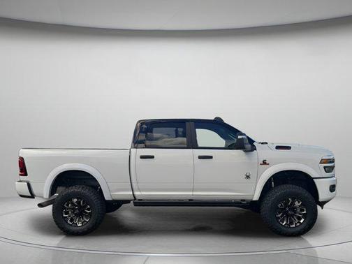 2025 RAM 2500 Big Horn Crew Cab 4x4 6'4' Box