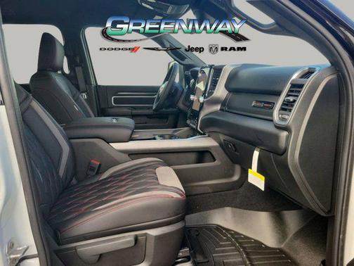 2025 RAM 2500 Big Horn Crew Cab 4x4 6'4' Box